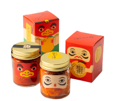 ダルマをモチーフにしたパッケージのゆずこしょう