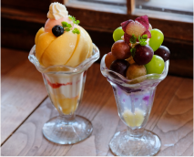 フルーツパフェ